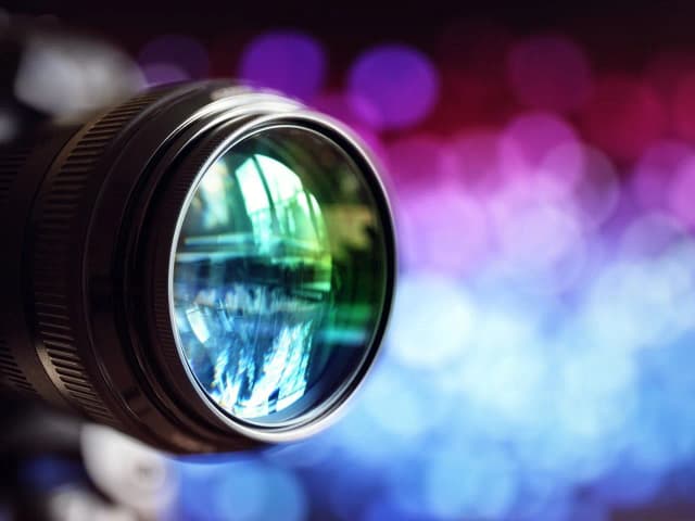 Jakie obiektywy pasują do Sony Alfa 6000? Odkryj najlepsze opcje Jakie obiektywy pasują do Sony Alfa 6000? Odkryj najlepsze opcje